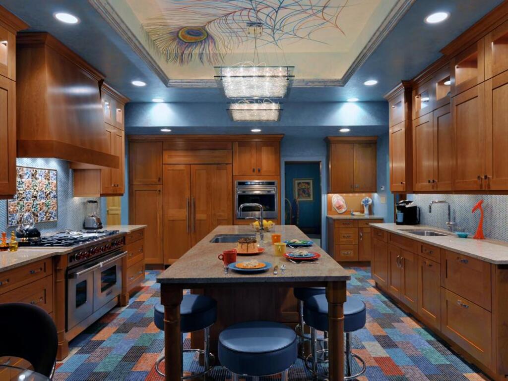 Kitchen design ideas with colorful Ceiling