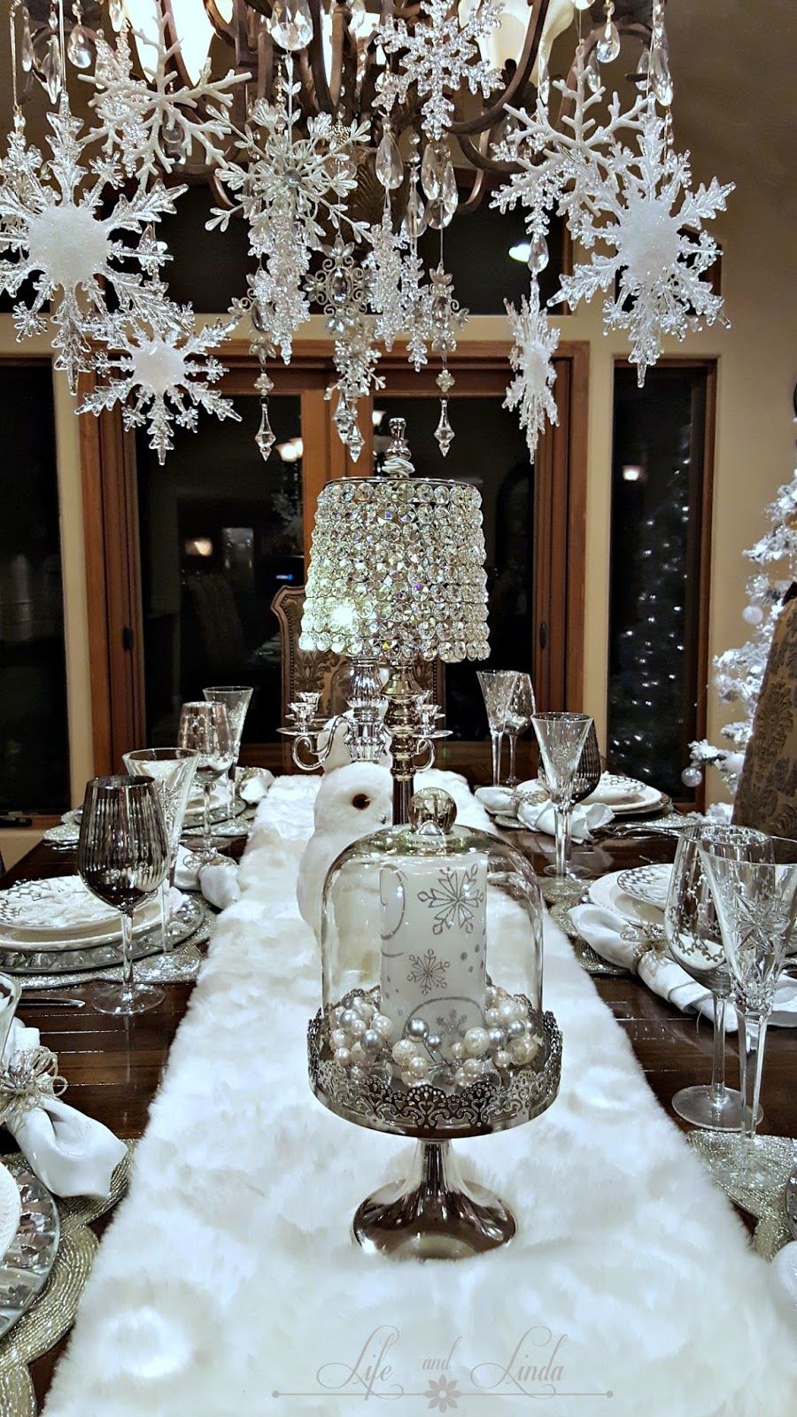 Table decoration for Snowy Christmas Ideas