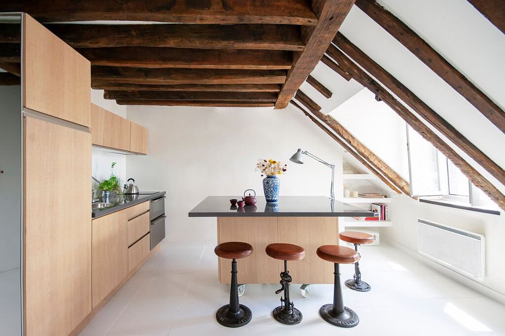 Wood Beams Kitchen design ideas