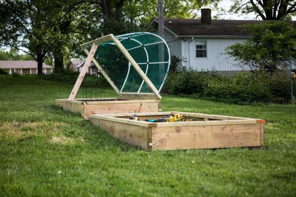 diy PVC And Wood Elevated Garden Bed greenhouse ideas