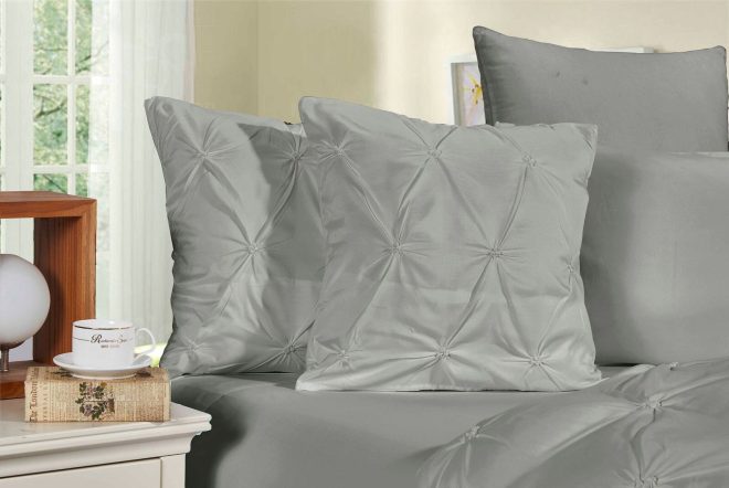 Diamond Pintuck Premium Ultra Soft Pillowcases 2-Pack – 45×45 cm, White