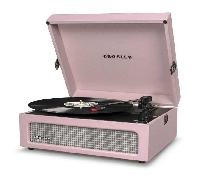 CROSLEY Crosley Voyager – Bluetooth Portable Turntable – Amethyst