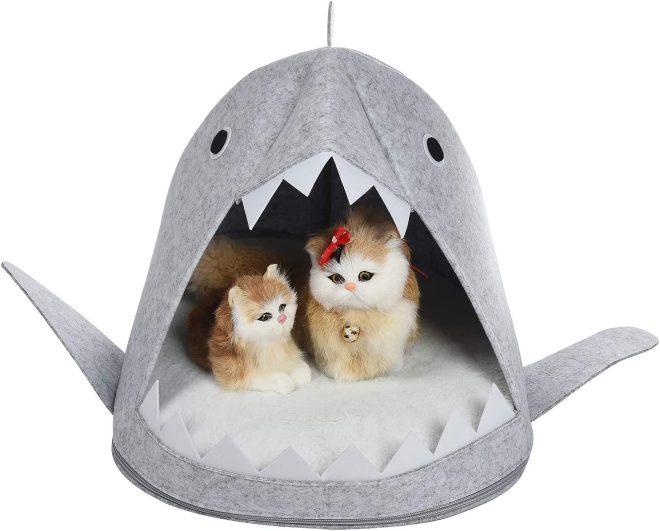 Shark Shape Pet Cave Bed for Cats andSmall Dogs 45 x 45 x 38 cm – Light Grey