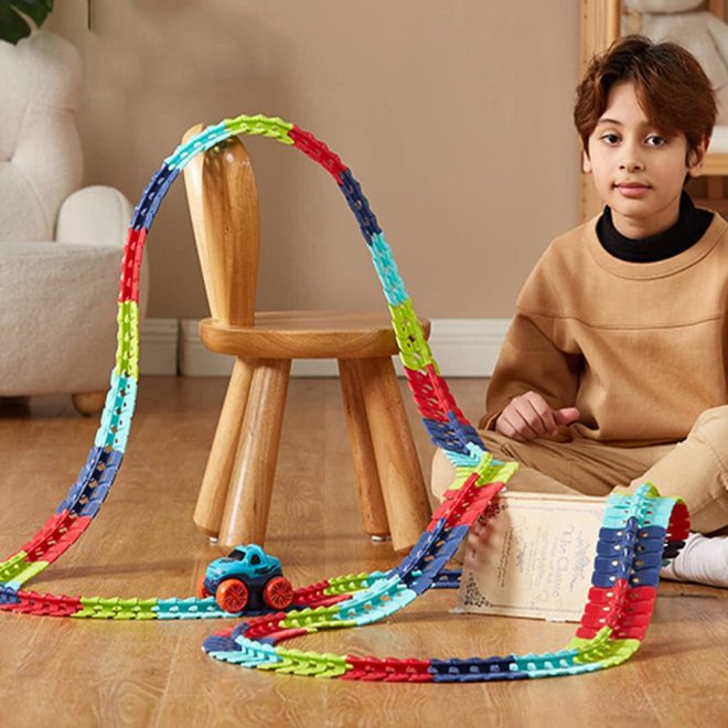 Changeable Track In The Dark Track with LED Light-Up Race Car Flexible Track Toy – 138 Pcs