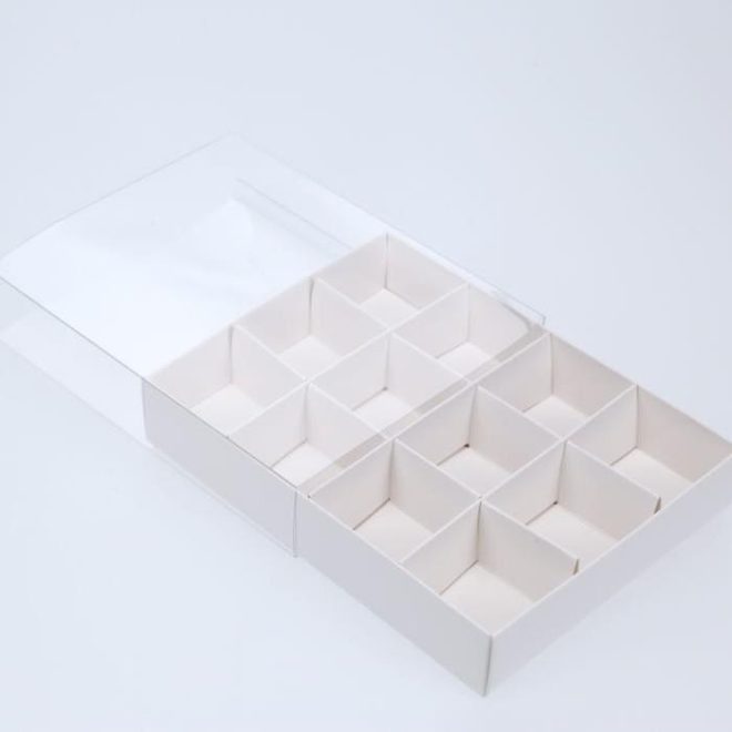 10 Pack of White Card Chocolate Sweet Soap Product Reatail Gift Box – 12 bay 4x4x3cm Compartments  – Clear Slide On Lid – 16x12x3 cm