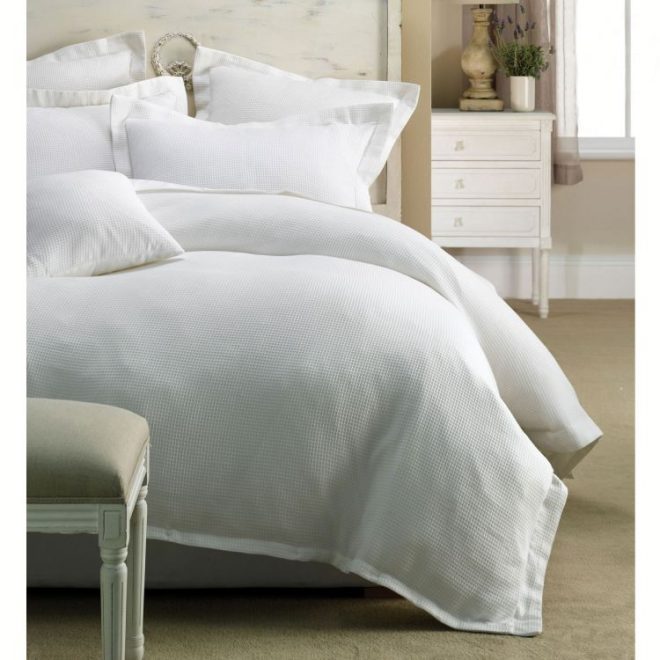 Paris Waffle Quilt Cover Set White – Queen