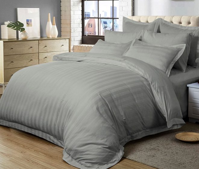 1000TC Ultra Soft Striped Duvet Doona Quilt Cover Set – KING, Grey