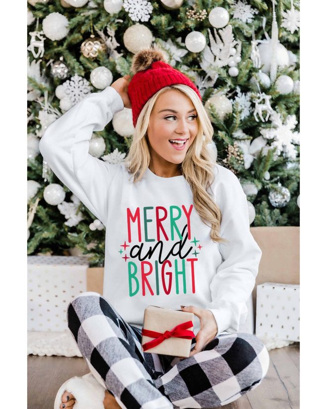 Azura Exchange Merry and Bright Long Sleeve Graphic Sweatshirt – 2XL