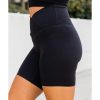 Azura Exchange V-Waistband Yoga Shorts – L