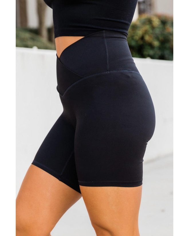 Azura Exchange V-Waistband Yoga Shorts – L