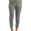 Azura Exchange Breezy Leopard Joggers – M