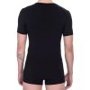 Minimalist V-neck T-shirt with a touch of elegance – L