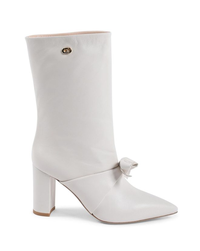 Pointed Toe Bow Boot with Gold Logo Detail – 37 EU