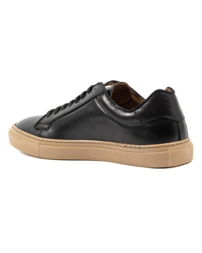 Soft Leather Sneaker with Logo Detailing – 41 EU