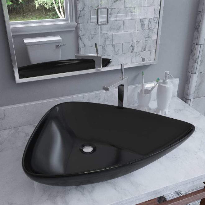 Basin Ceramic Triangle 645x455x115 mm – Black