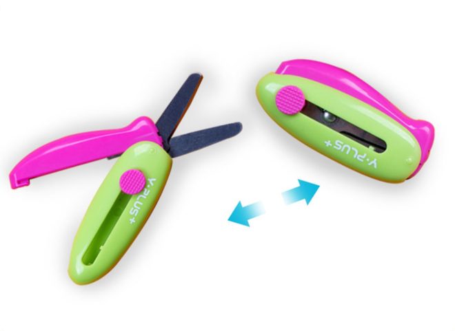 Spring-Action pocket Scissors